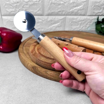 Одинарный прямой нож для теста и пиццы с деревянной ручкой Hell