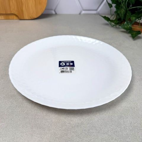 Белая обеденная тарелка 25 см Фактурная Luminarc Pampille White Luminarc