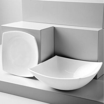 Квадратная суповая тарелка из белой стеклокерамики Luminarc Quadrato White 200 мм (H3659) Luminarc