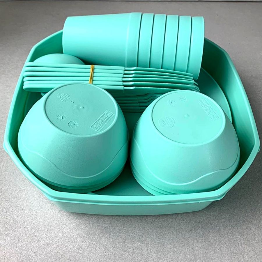 Большой набор пластиковой посуды для пикника бирюза на 6 персон 38 предмета Plastar Pak