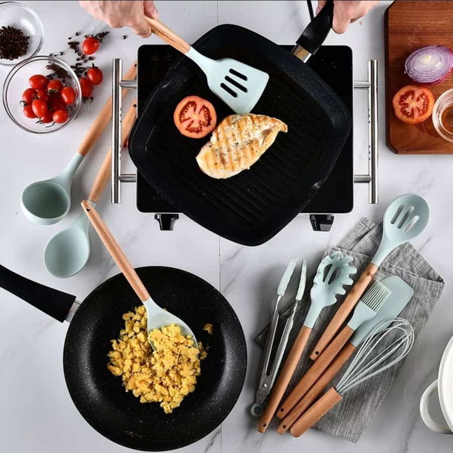Набір кухонного приладдя 12 предметів м'ятного кольору Kitchen Set Kitchen Art