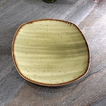 Квадратная тарелка зеленая из фарфора Kutahya Porselen "Corendon" 210 мм (GR3221) Kutahya Porselen