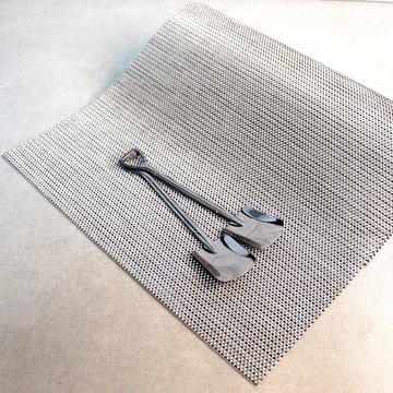 Сервірувальна сіра серветка з переливом 30х45см, сервірувальний килимок Hell