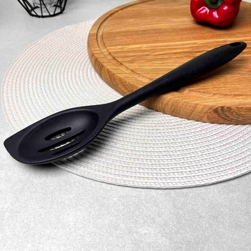 Силиконовая кухонная ложка-лопатка с прорезями 27,8 х 5,8см Hell