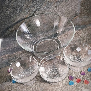 Набор стеклянных салатниц 7 предметов Luminarc Swivel 1+6шт (P9119) Luminarc