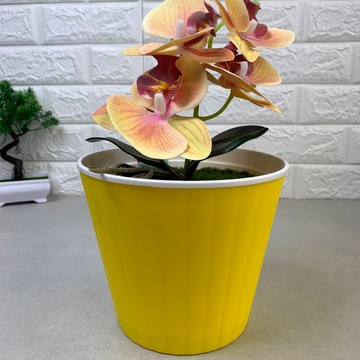 Кашпо желтого цвета для комнатных растений с дренажной вставкой 1,7л 15,7*13,0 см, Ибис Алеана Алеана