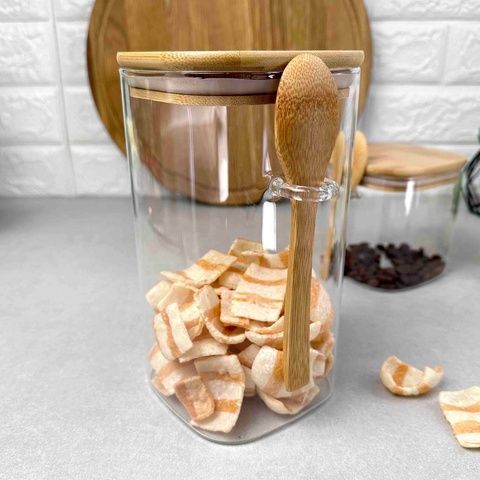 Квадратная высокая банка 1.5 л с деревянной ложкой с бамбуковой крышкой GK