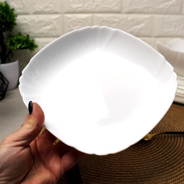 Квадратна біла тарілка для супу Luminarc Lotusia 225 мм (Н1503) Luminarc