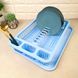 Голубая пластиковая сушилка для посуды с ячейками для сушки столовых приборов и сливным поддоном