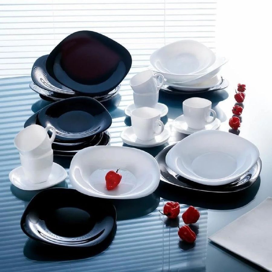 Столовый сервиз черно-белый с квадратными тарелками Luminarc Carine Black/White 30 предметов (N1500) Luminarc
