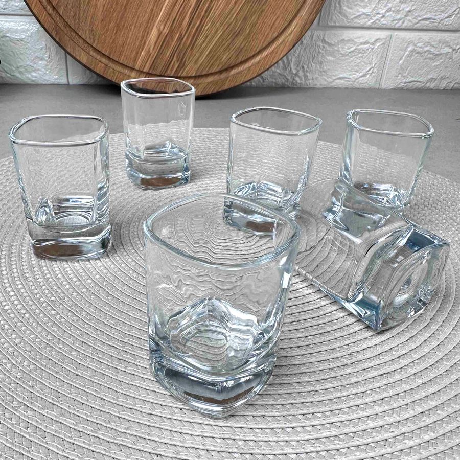 Набір квадратних скляних стопок 6 шт. 55 мл Uniglass Viva UniGlass