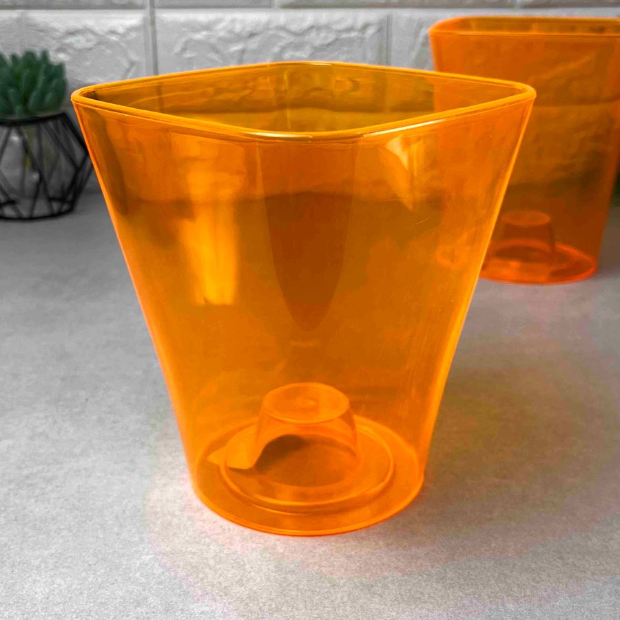 Оранжевое кашпо для орхидей из светопропускающего пластика 15см ММ-Пласт