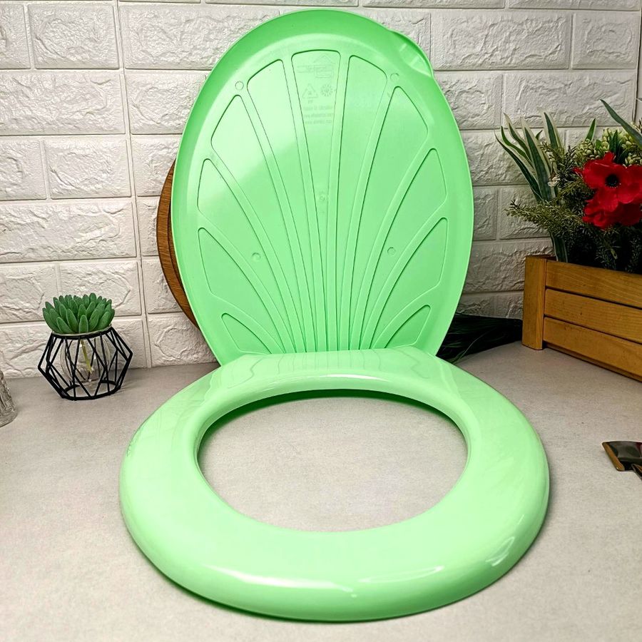 Салатовая овальная крышка-сиденье для унитаза Efe plastics