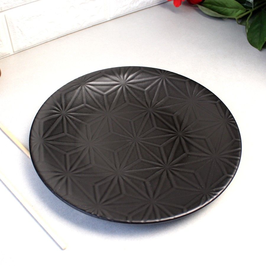 Чорна тарілка порцелянова Kutahya Porselen "Corendon" 230 мм (NM3023) Kutahya Porselen