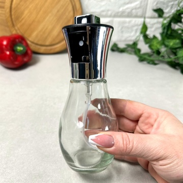 Скляна пляшка-розпилювач олії 200 мл зі сріблястим ковпачком Без бренда