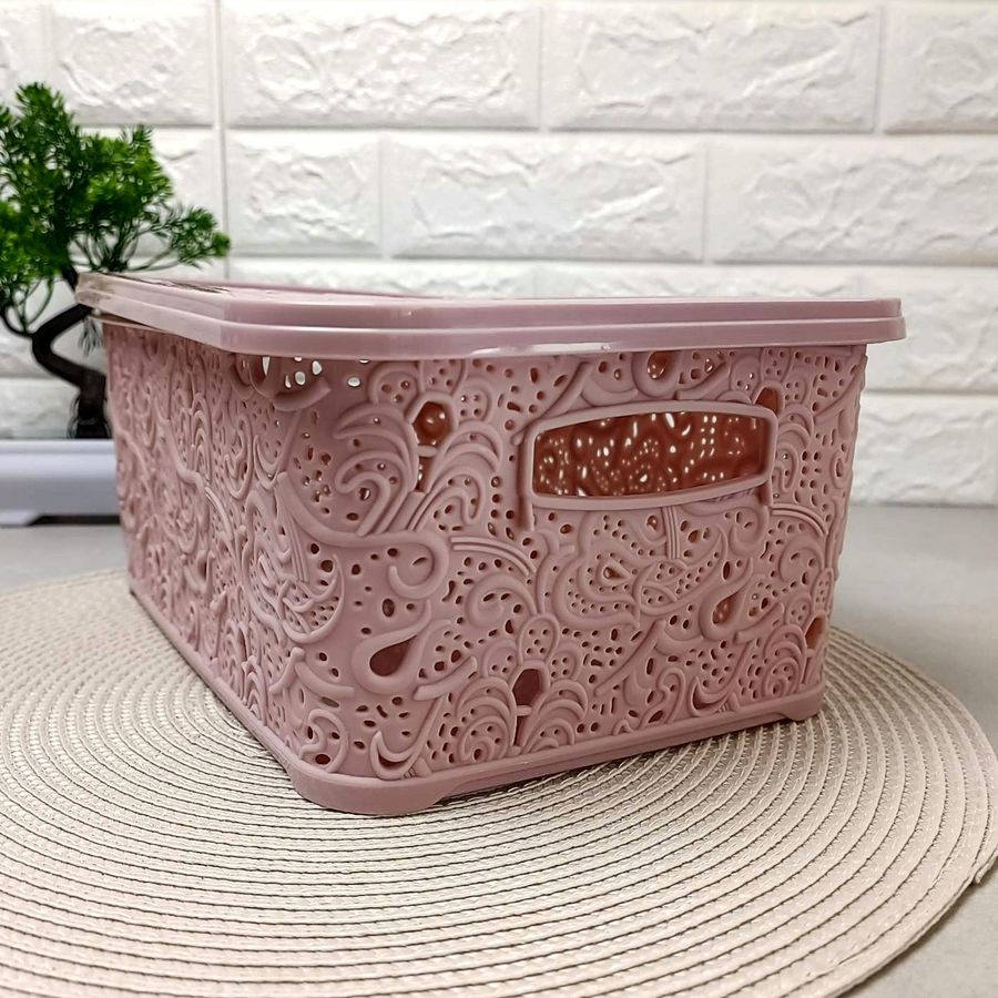 Большая ажурная розовая корзина для хранения с крышкой 28л Violetti
