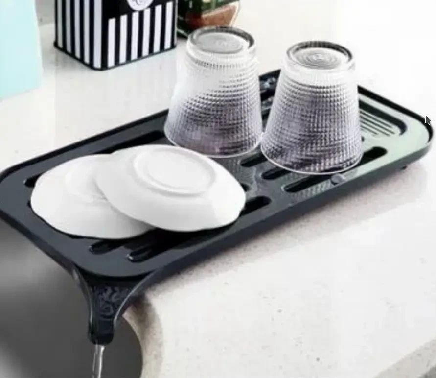 Пластиковая сушилка для посуды на раковину со сливным носиком Emhouse
