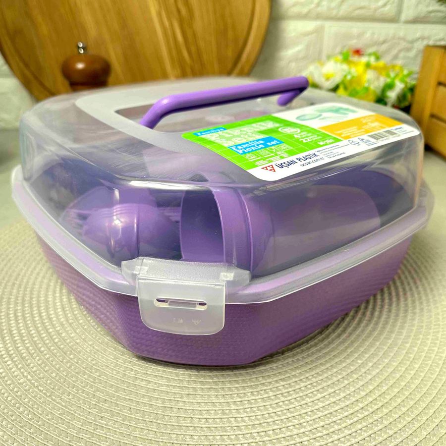 Пластиковий набір посуду для пікніка 22 предмети на 4 особи Фіолетовий Plastar Pak