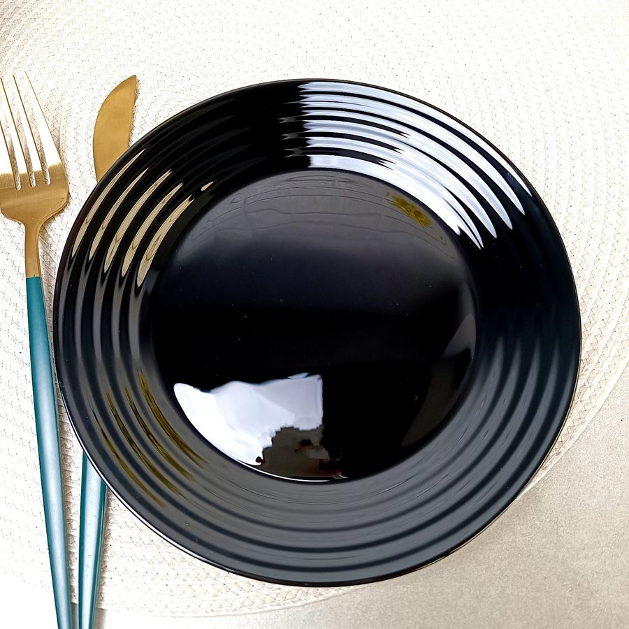 Черная обеденная тарелка 25 см Luminarc Harena Black Luminarc