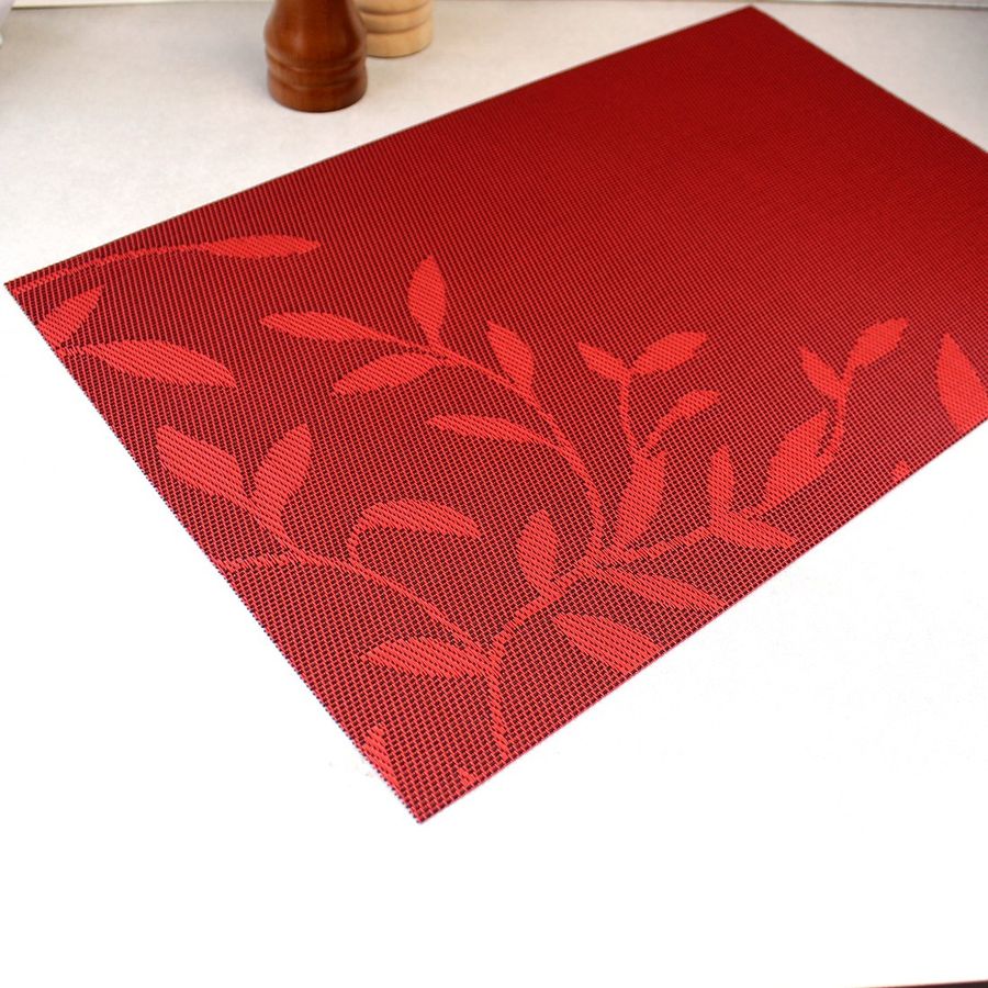 Червоні серветки-підкладки під тарілку на стіл з квітами 30х45см (13-А) Hell