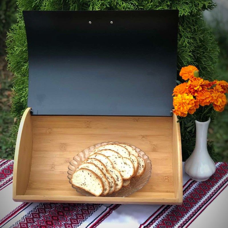 Бамбуковая откидная хлебница с чёрной металлической крышкой Kamille