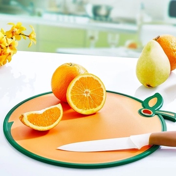 Нескользящая разделочная доска Апельсин с ободком 32.5 см Plastar Pak