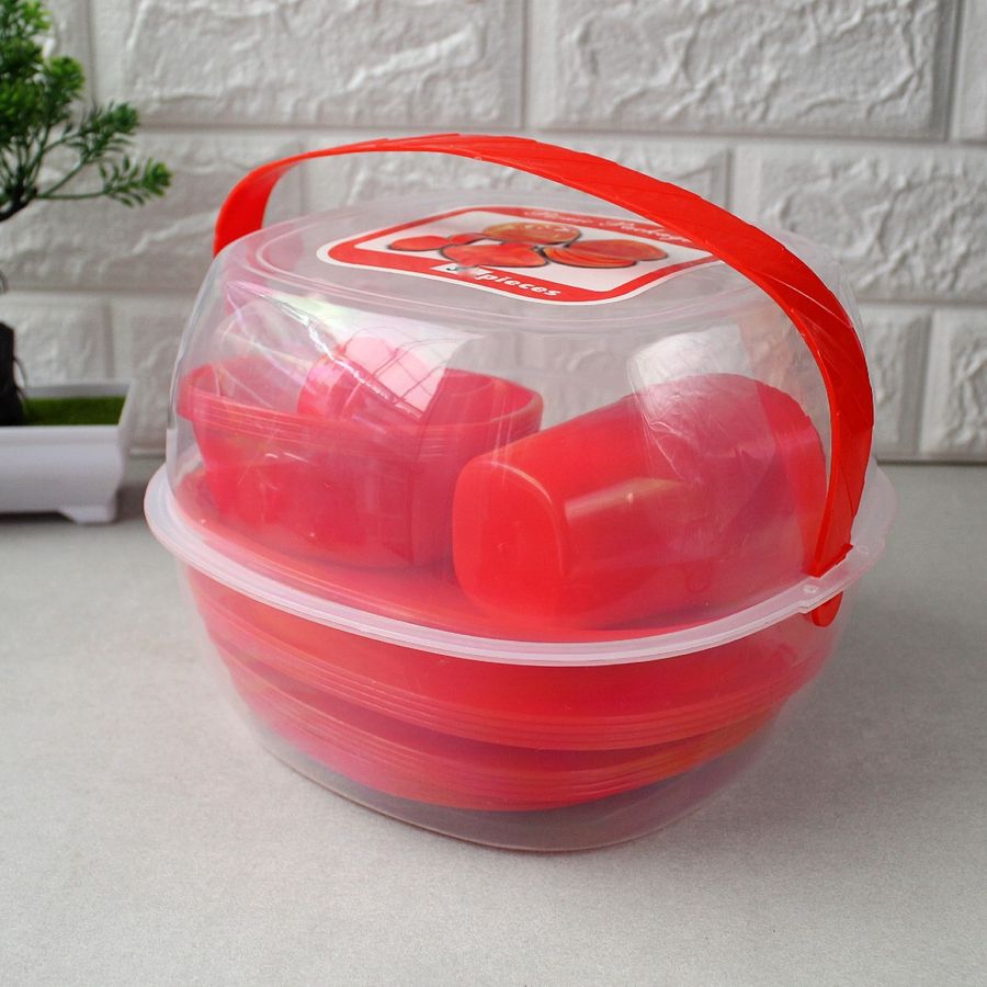 Набір червоного пластикового посуду для пікніка в контейнері на 4 персон 34 предмета Plastar Pak