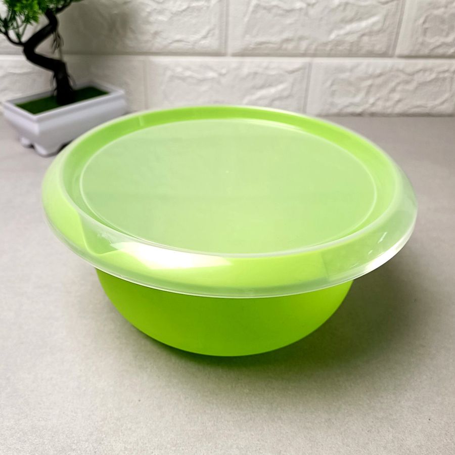 Пластиковая кухонная миска с крышкой для миксера 1.75 л Алеана