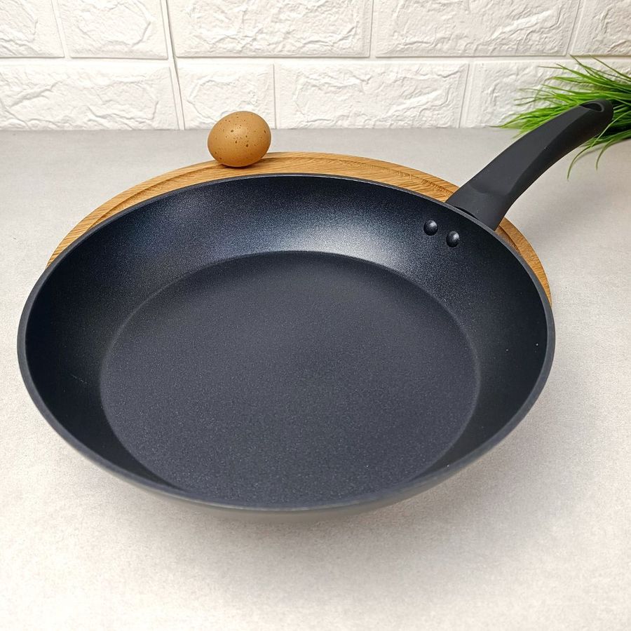 Чёрная сковорода 22 см с антипригарным покрытием Ardesto Gemini Gourmet Ardesto