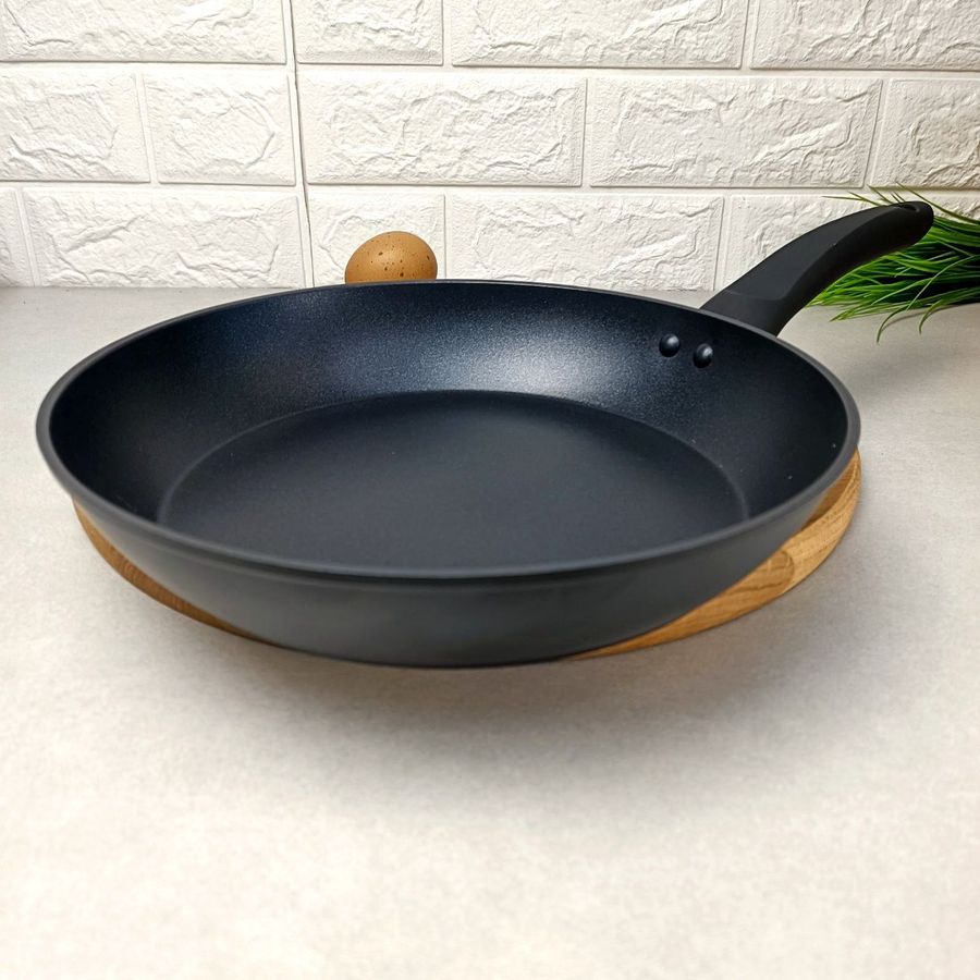 Чёрная сковорода 22 см с антипригарным покрытием Ardesto Gemini Gourmet Ardesto