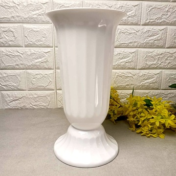 Біла велика стійка пластикова ваза 51см для квітів Флора Алеана Алеана