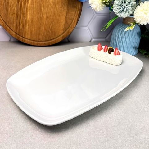 Біле плоске блюдо з бортиками 40*25.5 см Без бренда