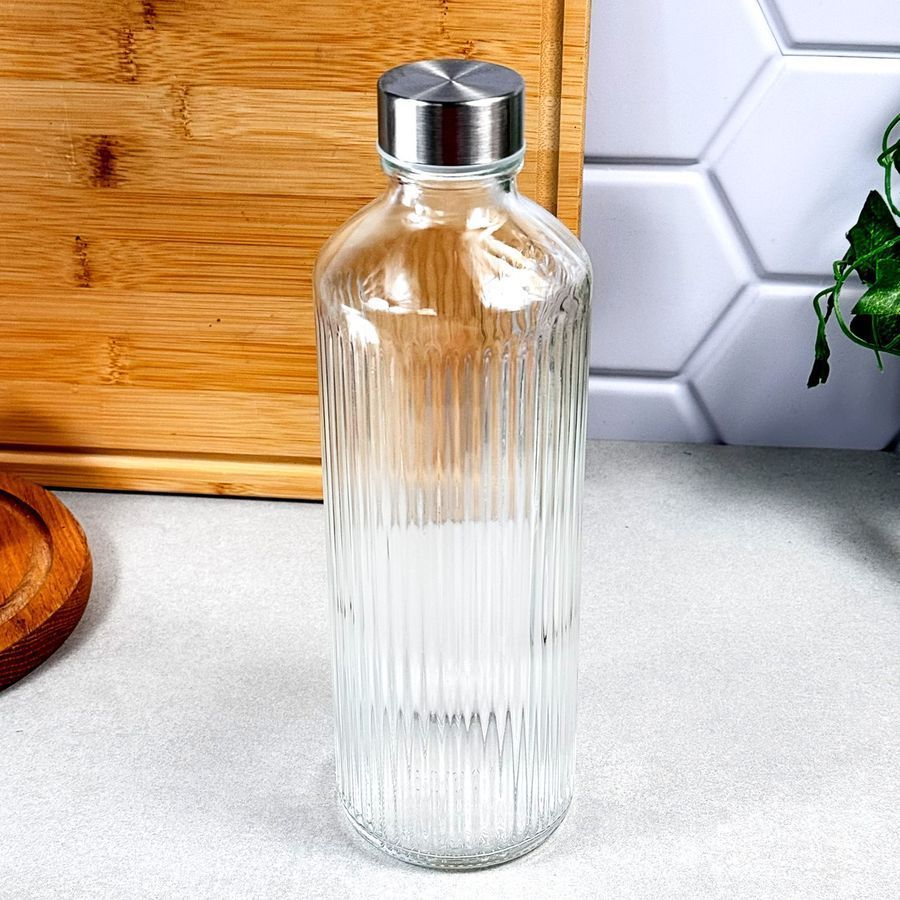Пляшка скляна 1 л з кришкою рельєфна UniGlass