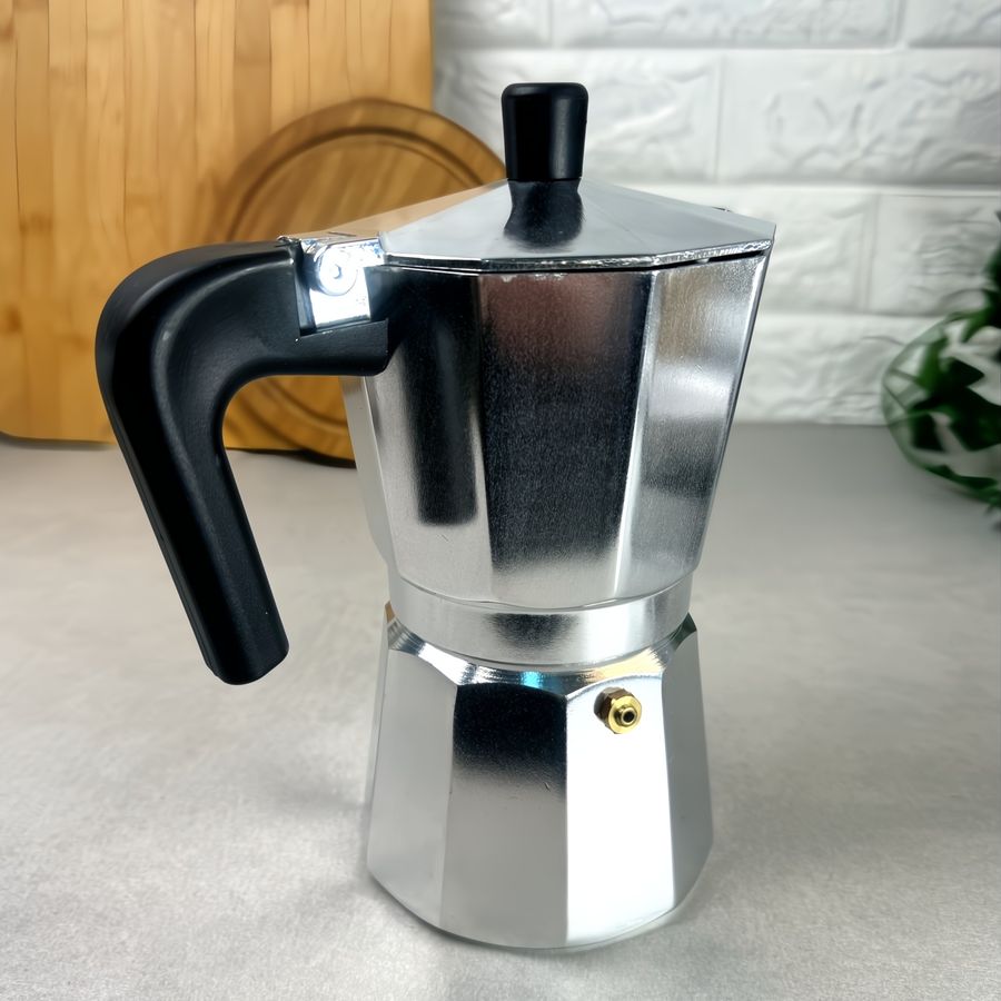 Кофеварка гейзерная из алюминия на 6 чашек кофе, 2082 А-П А-Плюс