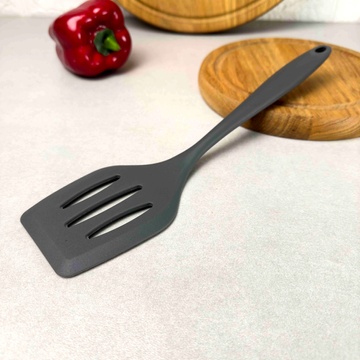 Прямая силиконовая кухонная лопатка с прорезями 30 см Серая Hell
