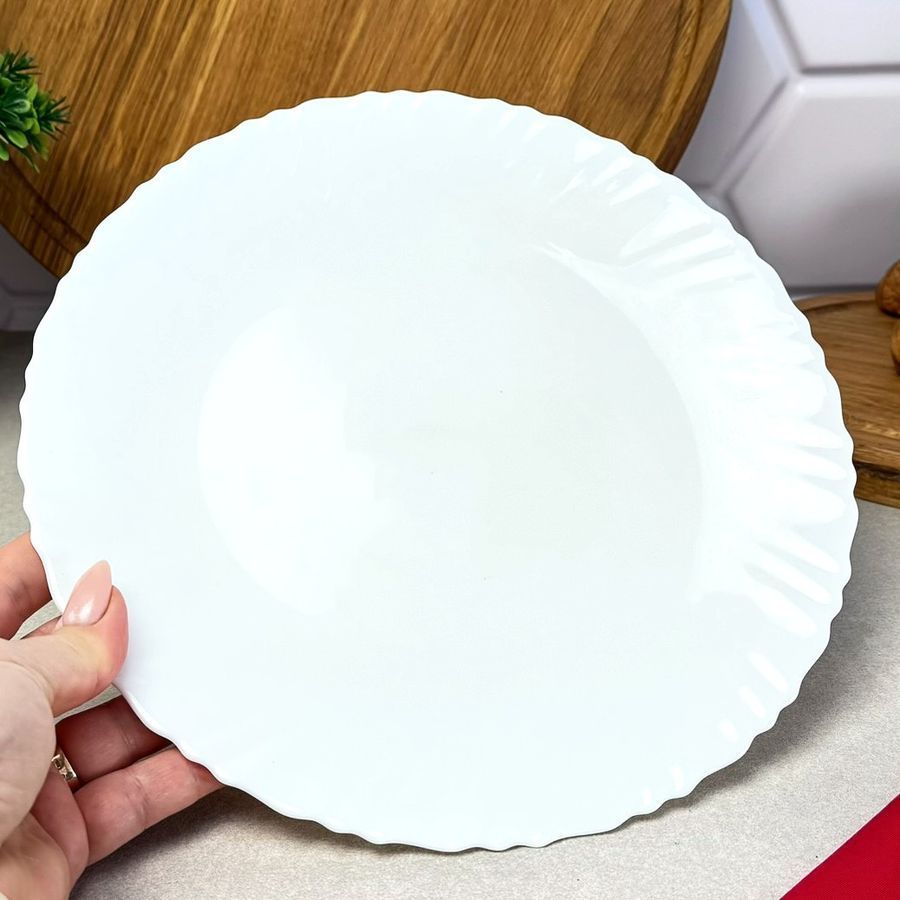 Тарілка підставна біла 25 см Luminarc Feston Luminarc