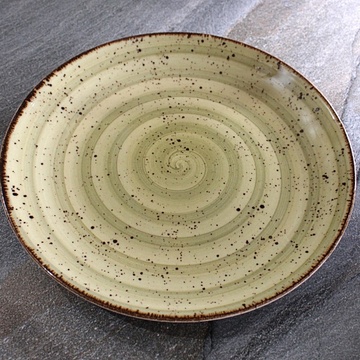 Турецкая тарелка из фарфора зелёная Kutahya Porselen Corendon 280 мм (GR3028) Kutahya Porselen