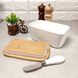 Белая фарфоровая бутербродница-масленка с ножом и с бамбуковой крышкой