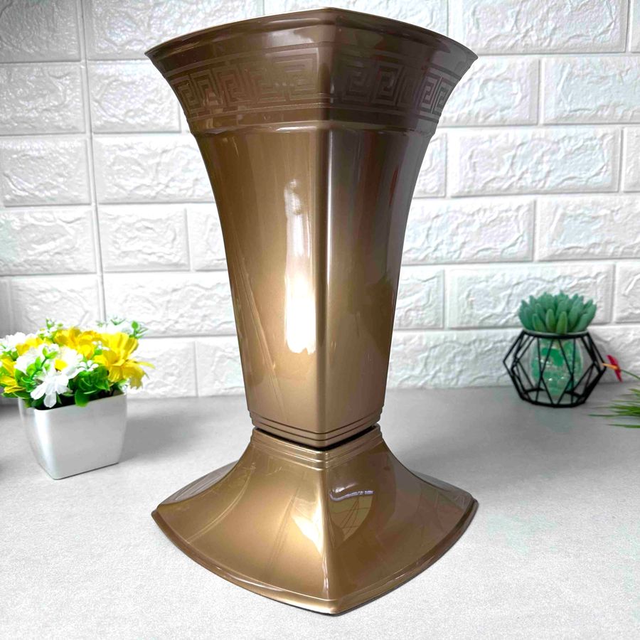 Золотистая универсальная напольная пластиковая ваза 30см Ламела Ламела