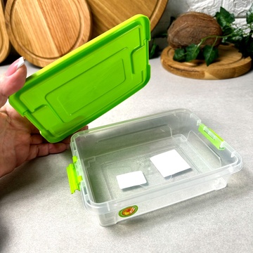 Пластиковий контейнер із кришкою для зберігання 0.4 л Smart Box Алеана Алеана