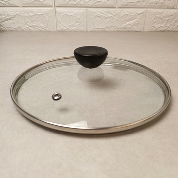 Универсальная стеклянная крышка 26 см для кухонной посуды с пароотводом 26GL А-Плюс
