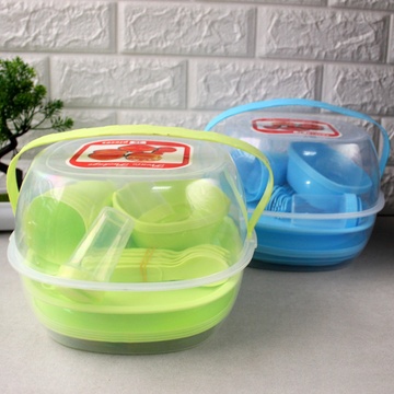 Набор пластиковой посуды для пикника в контейнере на 4 персон 34 предмета Plastar Pak